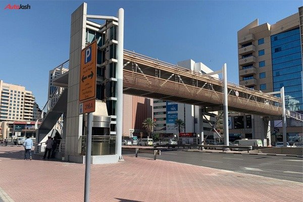 Pedestrian Bridges In Dubai Have Elevators Autojosh