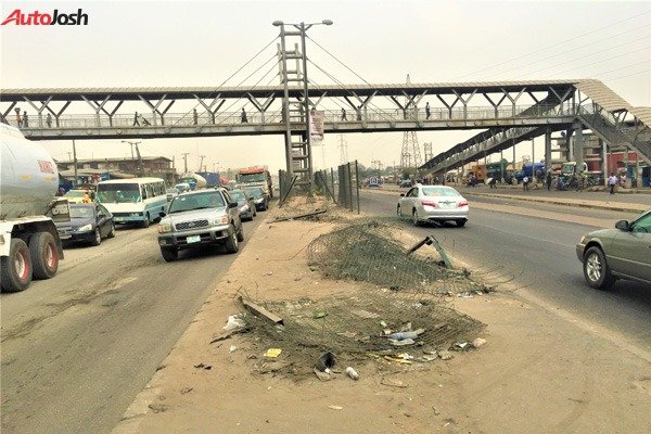 Median Fences On Lagos Roads Are Damaged Autojosh