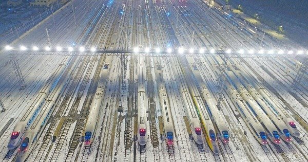 china-chunyun-high-speed-train