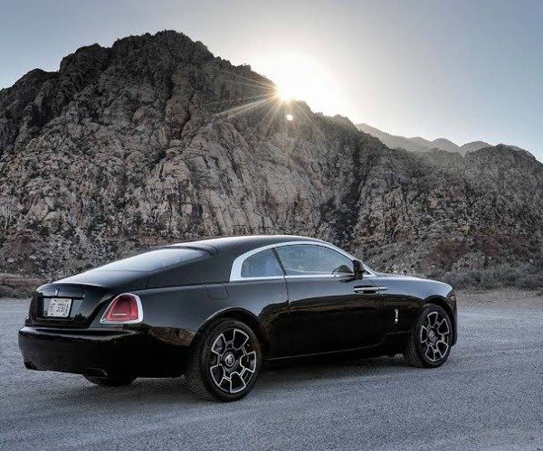 american-rapper-bashar-barakah-jackson-pop-smoke-rolls-royce-wraith-autojosh