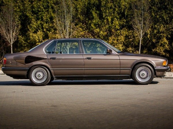 bmw-7-series-e32-v-16-goldfisch-autojosh