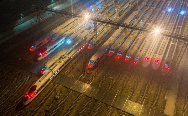 china-chunyun-high-speed-train