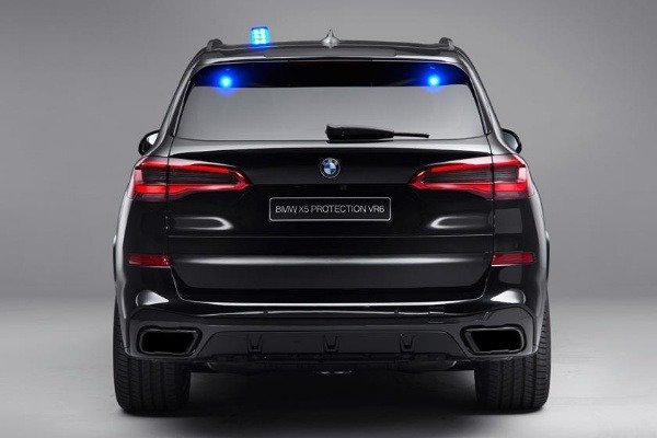 Sanwo-Olu Personally Drove Himself To Cast His Vote In His ₦75m BMW X5 Protection VR6 - autojosh 