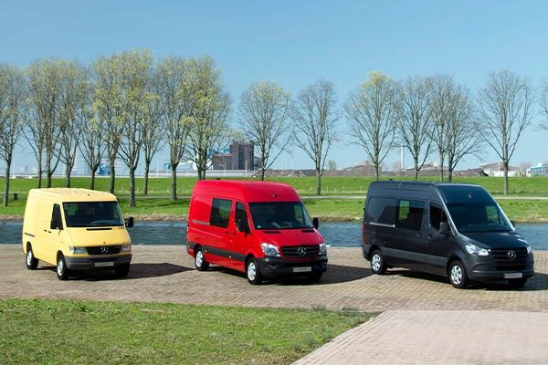 Mercedes-Benz Sprinter Celebrates 25 Years 