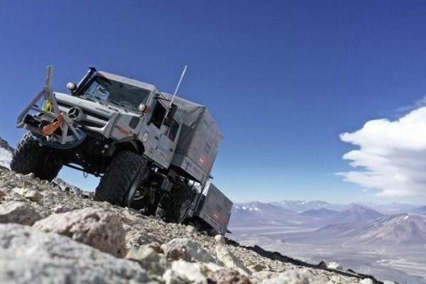 mercedes-unimog-u-5023-trucks-world-altitude-record-autojosh