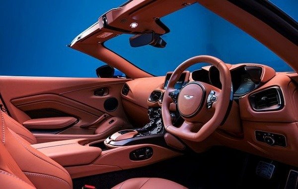 2021-aston-martin-vantage-roadster-convertible