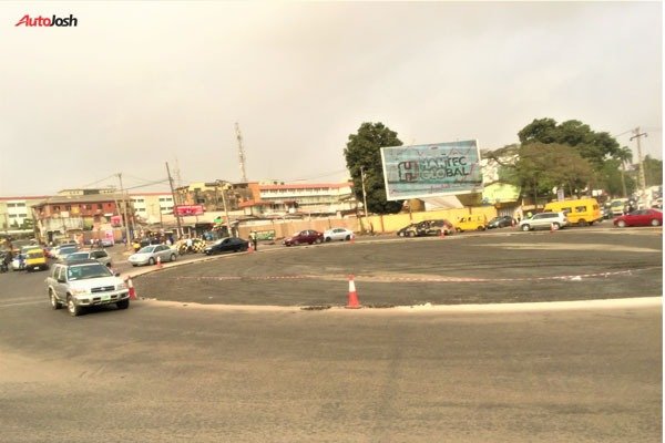 Allen-Awolowo Way Roundabout autojosh