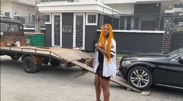 bbnaija-tacha-mercedes-car