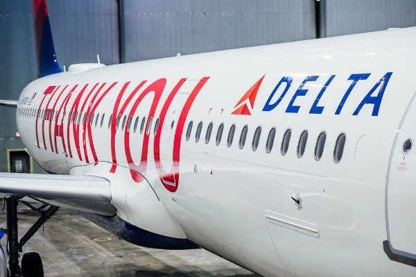 delta-airlines-profit-sharing-thank-you-plane