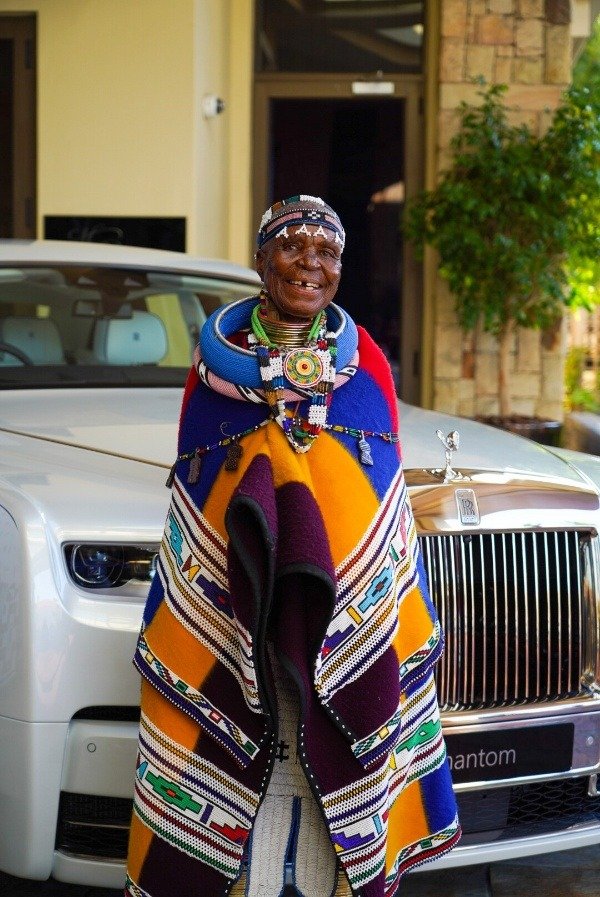 Meet 85-Year-Old South African Grandma Who Paint Body And Interior Cars For A Living - autojosh