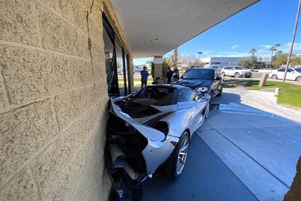 A BMW X5 Crashed A McLaren 720s