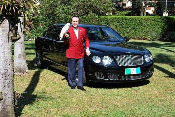 brazilian-millionaire-count-scarpa-buried-his-bentley-car