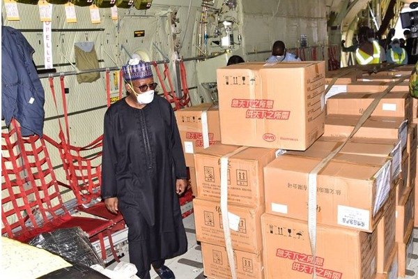 Nigerian air-force airlifted a consignment of medical equipment from the Jack Ma Foundation and Alibaba Foundations from Lagos to Abuja autojosh