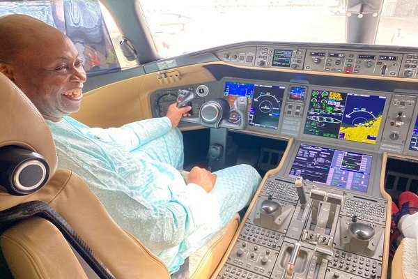 davido dad private jet