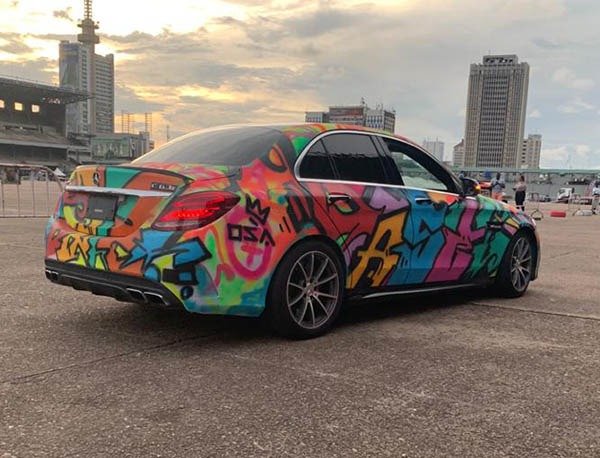 Nigerian Gives A Mercedes-Benz C-Class A Graffiti Paint Job