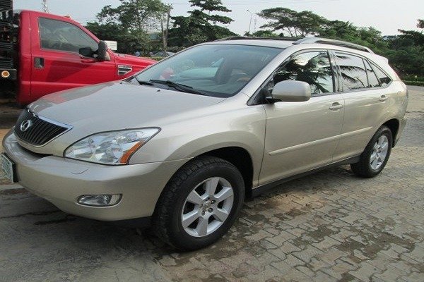 stolen Lexus RX330