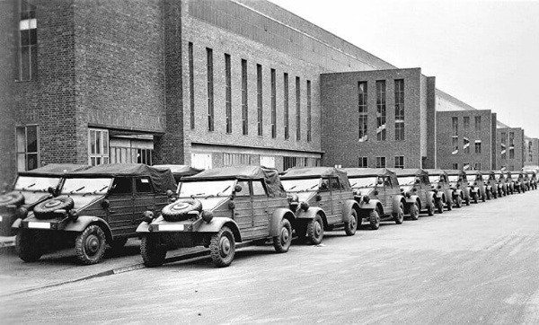 75-years-ago-us-troops-freed-7700-slave-laborers-at-the-volkswagen-factory-in-germany