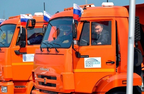 9-cars-russian-president-vladimir-putin-has-taken-for-a-spin