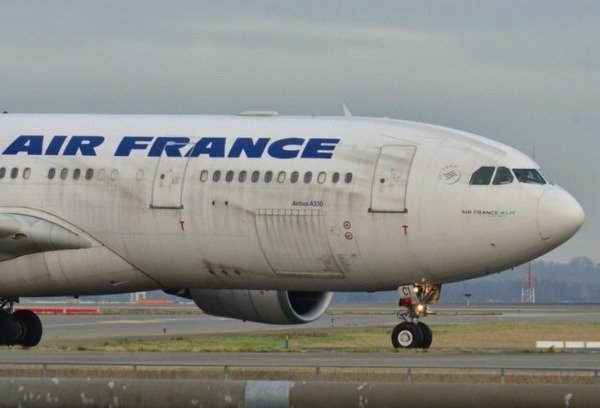 air-france-aircraft-shot-twice-after-landing-in-congo