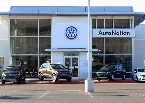 Poor Sales Forces America's Largest Auto Dealer To Layoff Nearly 30% Of Its Staff