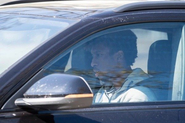 bayerns-kingsley-coman-faces-club-fine-for-driving-mclaren-to-training-instead-of-his-audi