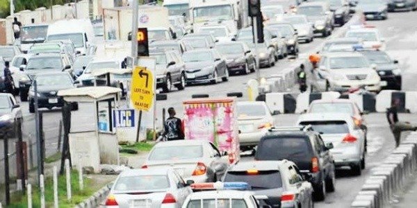 coronavirus-police-impound-over-500-vehicles-as-massive-gridlock-returns-to-lagos