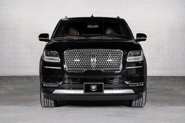 dino-melaye-inkas-stretched-armoured-2020-lincoln-navigator-l