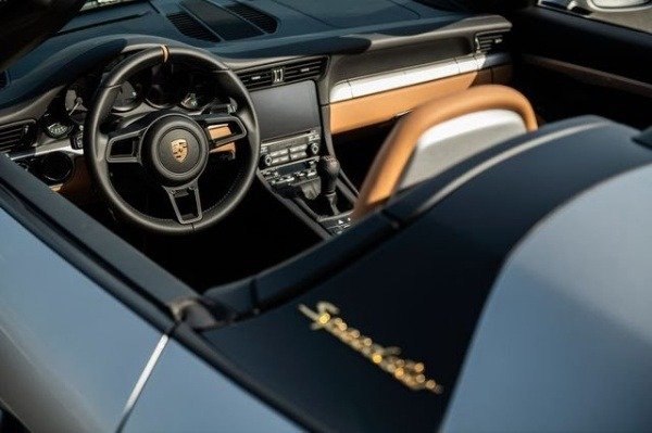 final-2019-porsche-911-speedster-sells-for-500k-raises-1m-auction-coronavirus-relief