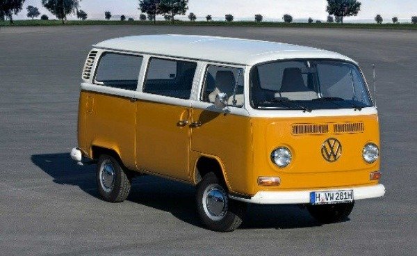 first-vw-transporter-danfo-kombi-vanagon-bus-rolled-off-assembly-lines-70-years-ago