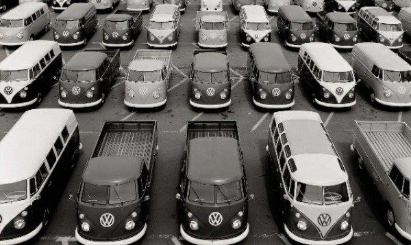 first-vw-transporter-danfo-kombi-vanagon-bus-rolled-off-assembly-lines-70-years-ago