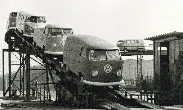 first-vw-transporter-danfo-kombi-vanagon-bus-rolled-off-assembly-lines-70-years-ago