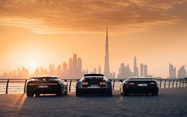 holy-trinity-of-bugatti-hypercars-eb110-veyron-and-chiron-hit-the-track-for-photo-shoot-in-dubai