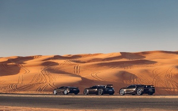 holy-trinity-of-bugatti-hypercars-eb110-veyron-and-chiron-hit-the-track-for-photo-shoot-in-dubai