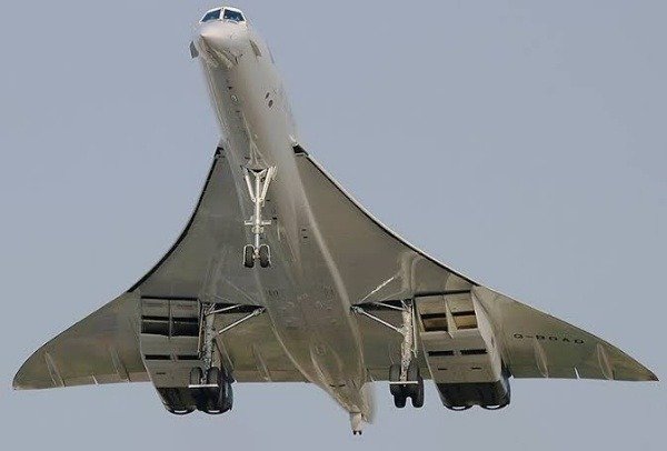 Concorde Supersonic Jet Flew For The Last Time 18 Years Ago - autojosh