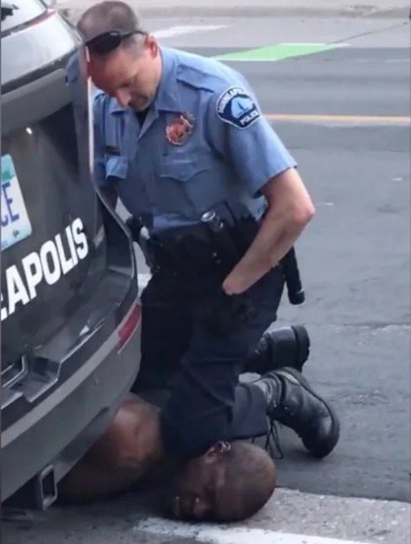 4-white-u-s-police-officers-dismissed-after-the-death-of-handcuffed-black-man