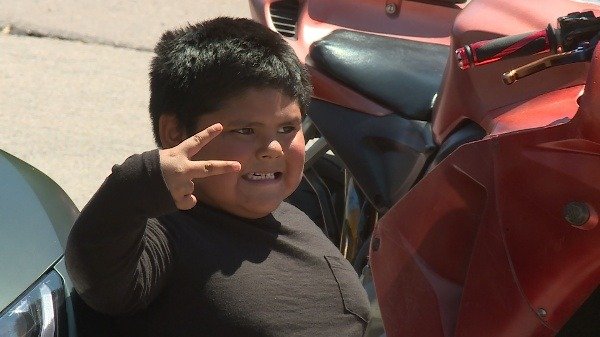 5-year-old-boy-gets-ride-lamborghini