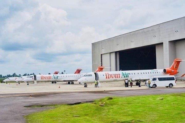 akwa-ibom-state-governor-unveils-ibom-air-4th-aircraft-ibom-state-governor-unveils-ibom-air-4th-aircraft-ibom-state-governor-unveils-ibom-air-4th-aircraft