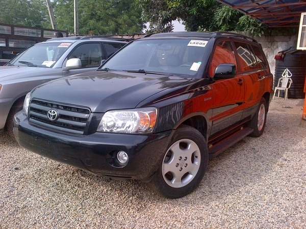 toyota highlander suv 