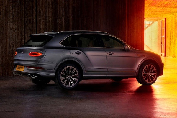 2021-bentley-bentayga