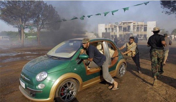 Muammar Gaddafi's Electric Car Fiat 500 Castagna autojosh