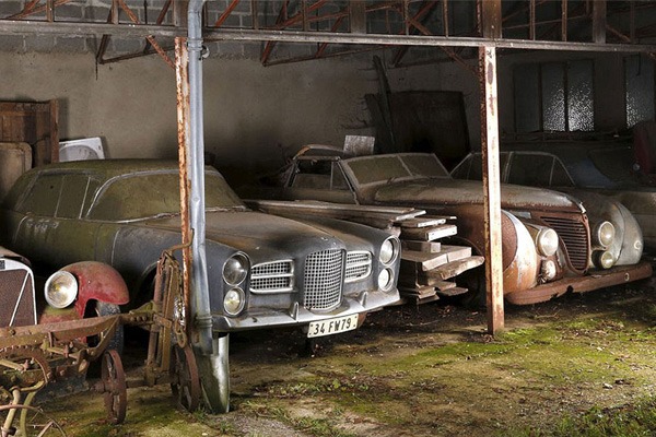 Abandoned Luxury cars autojosh