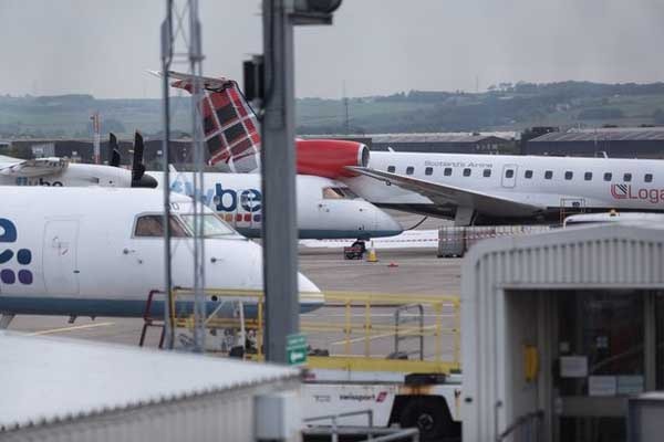 Airplanes Collide At Aberdeen International Airport autojosh