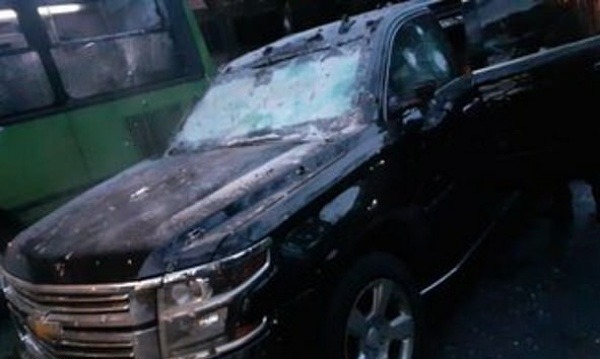 bulletproof-car-saves-mexicos-police-chief-after-dozens-of-assassins-attacked-his-convoy