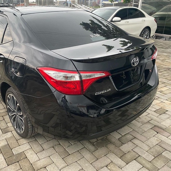 Davido Buys A 2015 Toyota Corolla autojosh