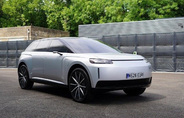 james-dyson-uks-richest-man-spent-n245b-tesla-rival-shares-pictures-of-scrapped-electric-car