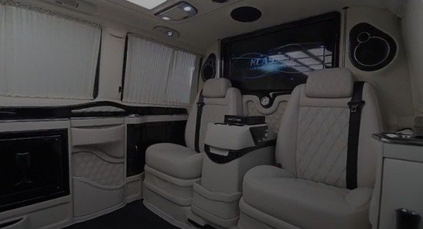 klassen-stretched-mercedes-v-class-van-private-jet