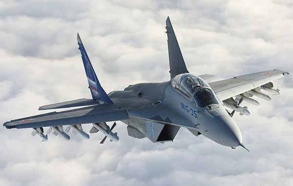 two-russian-fighter-jets-intercept-u-s-spy-plane