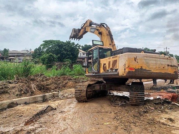 Ogun State Government revealed plans to repair dilapidated roads.