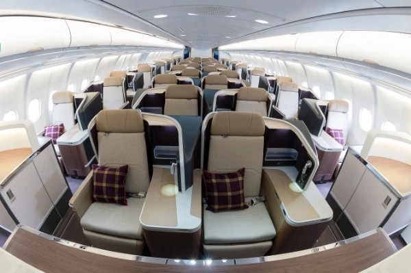 boris-force-one-here-is-the-new-₦436m-paint-job-on-the-uk-luxurious-vip-jet