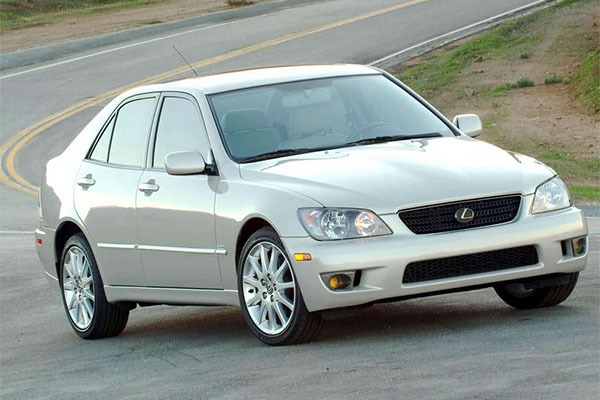 Check Out The Evolution Of The Lexus IS From 1998 To 2020